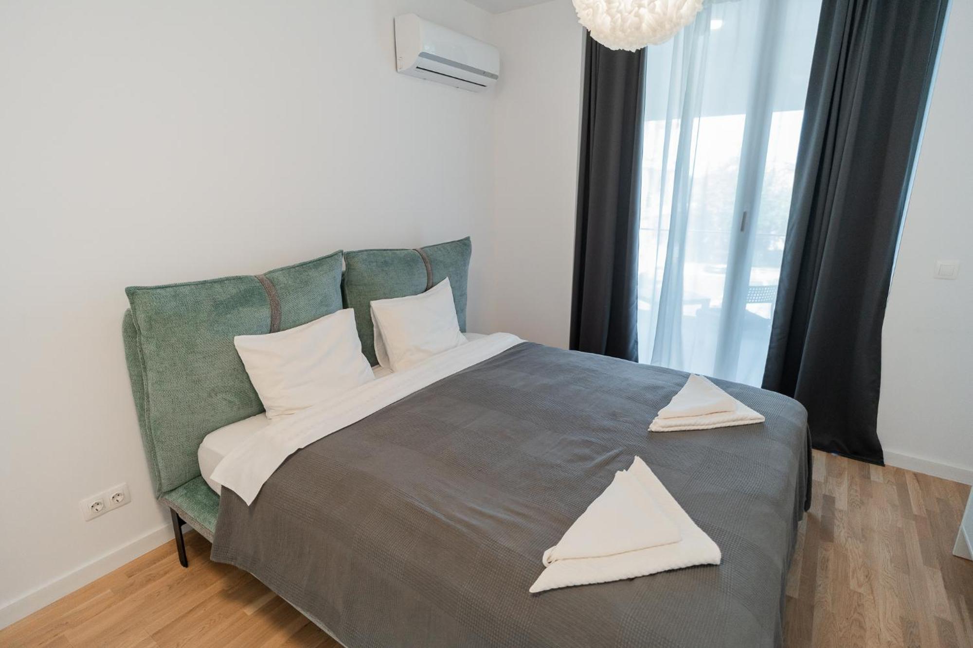Lagoon Park Apartments With Beach View Bucareste Exterior foto
